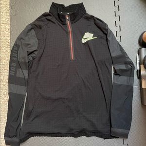 Nike Half Zip Jacket size Large
